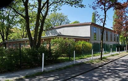 Tietzstr. 26-28 - Stötzner-Schule - (C) Peter Hahn fotoblues Tietzstr. 26-28 - Stötzner-Schule - (C) Peter Hahn fotoblues
